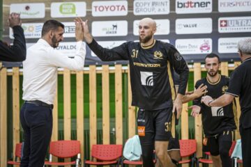 Українці за кордоном: Бєліков, Грицак, Тихонов, Анісімов 27