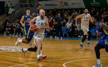 Українці за кордоном: Бєліков, Міхєєв, Ягодін 29