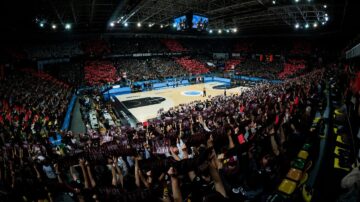 Кубок Європи ФІБА, фінал: результат першого матчу 45