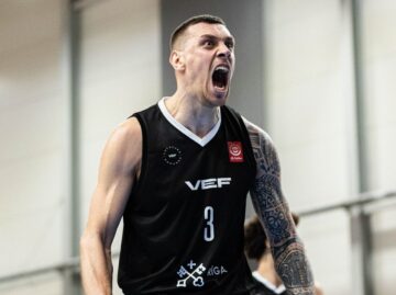 Українці за кордоном: Ковляр, Санон, Сидоров, Бобров, Бринюк, Павлов, Крутоус 51