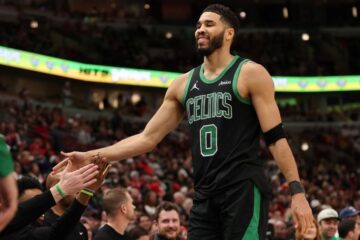 Джейсон Тейтум видав снайперський рекорд, до якого не наближався навіть Каррі 33