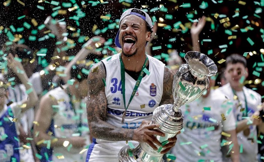 "Брешія" виграла Кубок Італії 2022/2023 2 - basket.com.ua "Брешія" виграла Кубок Італії 2022/2023 1 - basket.com.ua