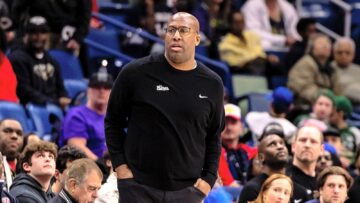 "Нікс" готові розпочати переговори з двома тренерами, які були звільнені у минулому сезоні 25