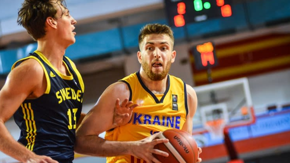 Два гравці збірної України претендують на звання MVP Євробаскету U-20 в Дивізіоні В 2 - basket.com.ua Два гравці збірної України претендують на звання MVP Євробаскету U-20 в Дивізіоні В 1 - basket.com.ua