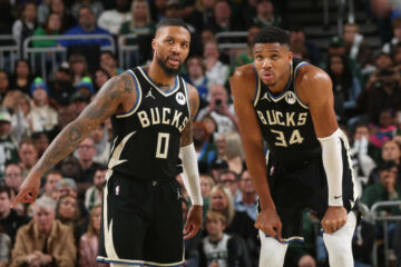 Янніс Адетокумбо і Деміан Ліллард переписали історію НБА 39 - basket.com.ua