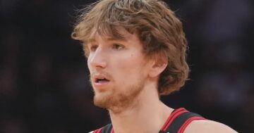 "Чикаго" прийняв рішення по контракту одного з кращих новачків НБА 33