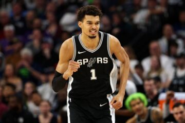 Віктор Вембаньяма встановив рекорд всіх часів НБА і перевершив Тіма Данкана 59