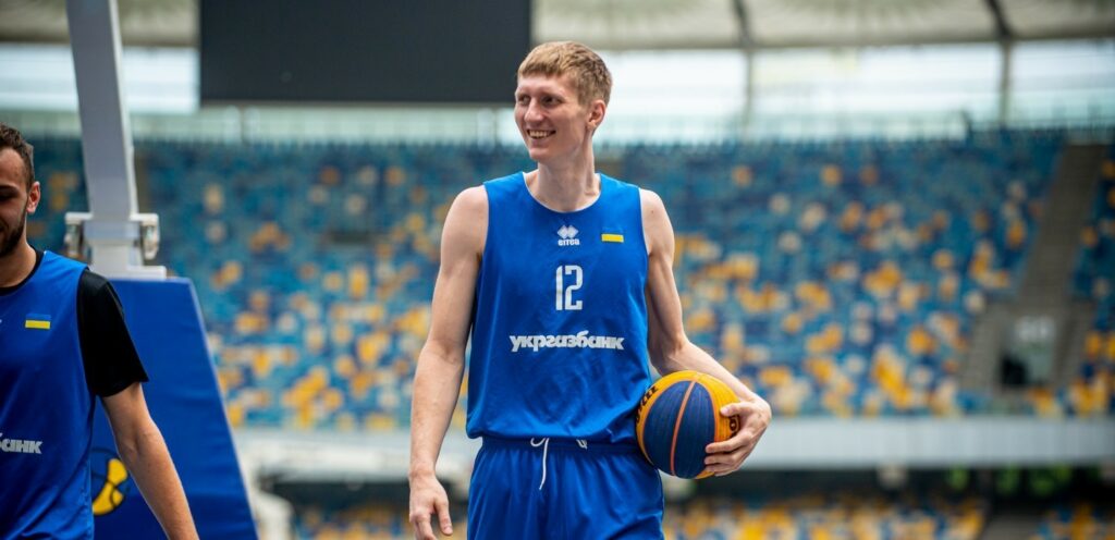 Ігор Чумаков підписав контракт з клубом з Сирії 2 - basket.com.ua Ігор Чумаков підписав контракт з клубом з Сирії 1 - basket.com.ua