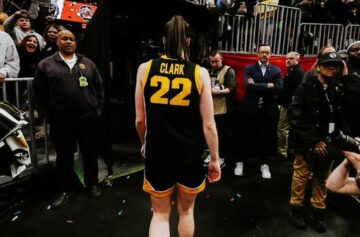 30 очок від Кейтлін Кларк не врятували "Айову" від поразки у фіналі "Березневого шаленства" 31 - basket.com.ua