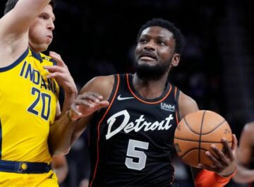 "Барселона" зацікавлена у підписані нігерійського бігмена з досвідом гри в НБА 29 - basket.com.ua