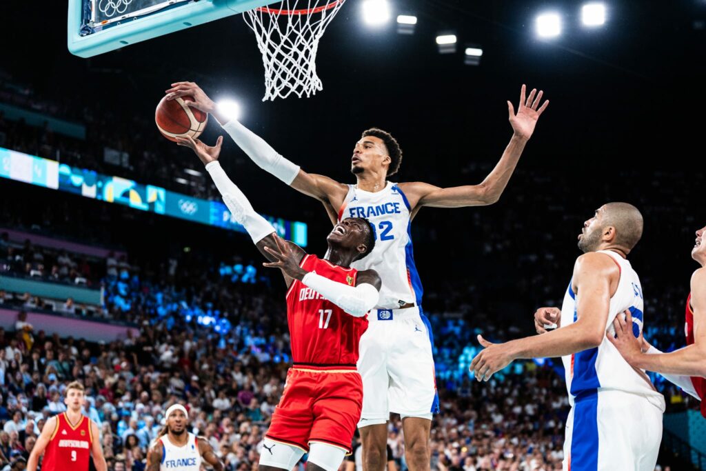 Півфінал Олімпіади. Франція — Німеччина 73:69 2 - basket.com.ua Півфінал Олімпіади. Франція — Німеччина 73:69 1 - basket.com.ua