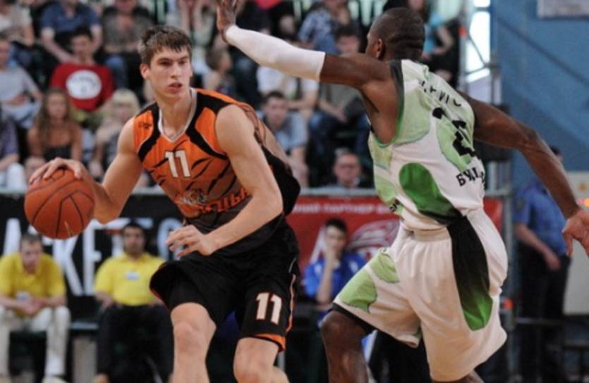 Олександр Липовий: дипломований тренер, який ще не досяг всього на майданчику 5 - basket.com.ua