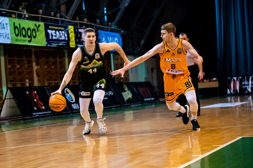 Суперліга. “Черкаські Мавпи” — “Прикарпаття-Говерла” 66:56 1