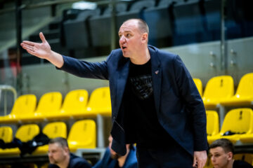 Володимир Коваль: “Зараз я вже б не знімав команду і дограв матч проти "Політехніки” 31 - basket.com.ua