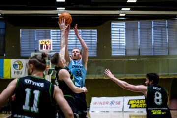 Суперліга. "Дніпро" — "Прикарпаття-Говерла" 78:67 35 - basket.com.ua