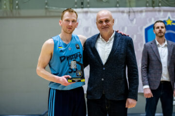 Максим Закурдаєв – найкращий захисник сезону Суперліги 39