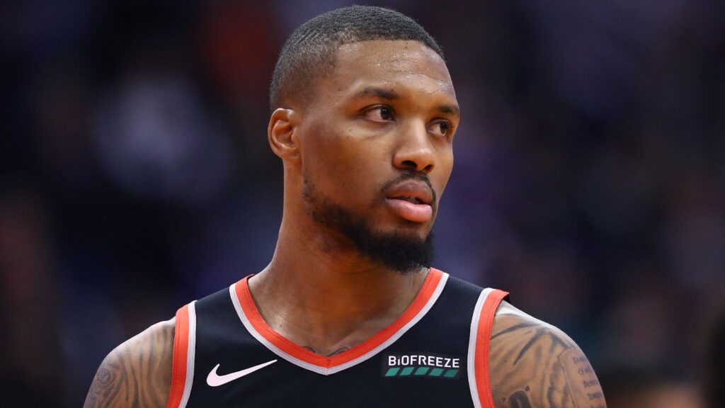 Інсайдер: "Деміан Ліллард не переходитиме в "Бостон" 2 - basket.com.ua Інсайдер: "Деміан Ліллард не переходитиме в "Бостон" 1 - basket.com.ua
