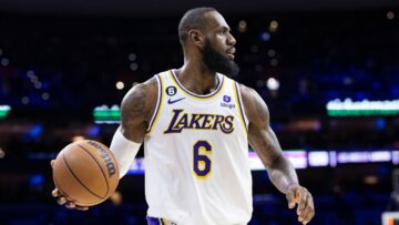 Данки Леброна Джеймса — в топ-10 моментів дня в НБА 43 - basket.com.ua