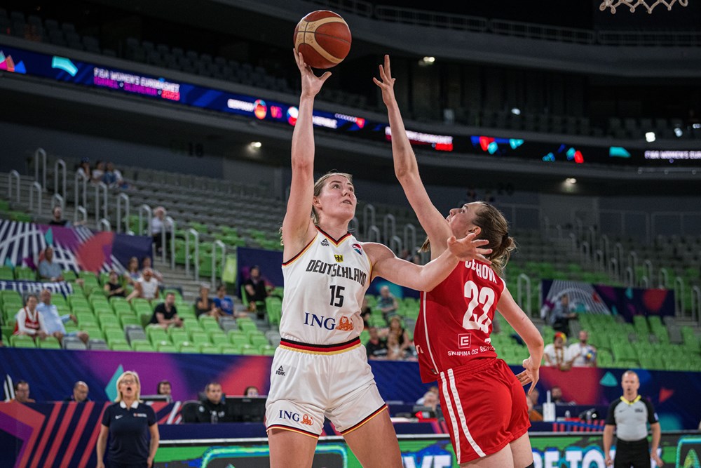 Євробаскет-2023: Німеччина в овертаймі перемогла Чехію 2 - basket.com.ua Євробаскет-2023: Німеччина в овертаймі перемогла Чехію 1 - basket.com.ua