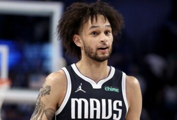 Центровий "Далласа" встановив два рекорди плей-оф 31 - basket.com.ua