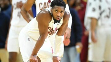 Донован Мітчелл заявдяки успішній грі проти "Нікс" повторив показники Джеймса, Ірвінга та Айверсона 33 - basket.com.ua