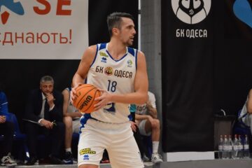 Андрій Агафонов повернувся в українську Суперлігу 75