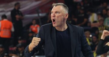 "Фенербахче" прийняв рішення по Шарунасу Ясікявічюсу після провального старту сезону 25