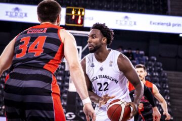 «Прометей» підписав американського бігмена Дастіна Хога 41