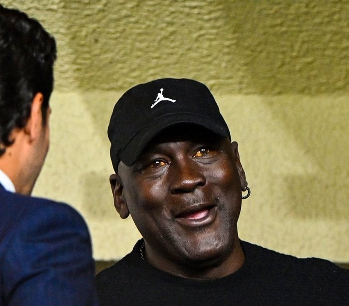 Майкл Джордан викликав занепокоєння станом свого здоров'я після відвідин матчу Ліги чемпіонів 1