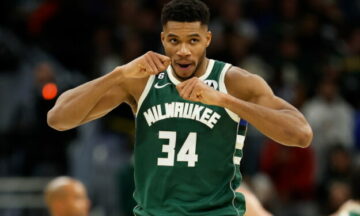 Янніс Адетокумбо вибрав два клуби, в які хоче перейти у випадку розриву з "Мілвокі" 29 - basket.com.ua