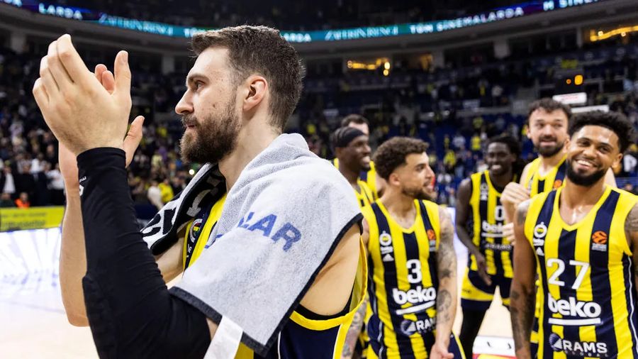 "Фенербахче" оновив рекорд Євроліги 2 - basket.com.ua "Фенербахче" оновив рекорд Євроліги 1 - basket.com.ua