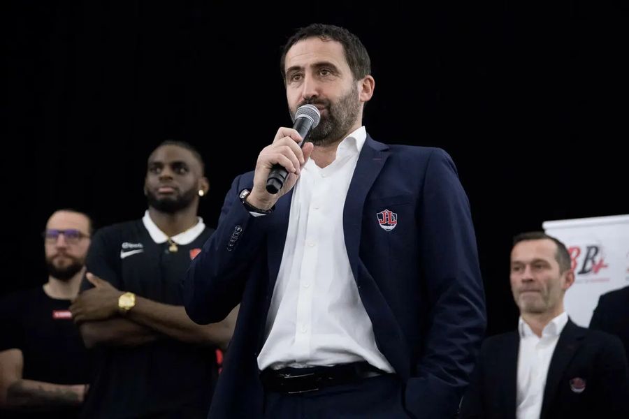 АСВЕЛ визначився з пріоритетним кандидатом на посаду головного тренера 2 - basket.com.ua АСВЕЛ визначився з пріоритетним кандидатом на посаду головного тренера 1 - basket.com.ua