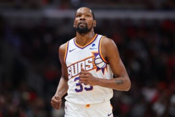 Кевін Дюрант встановив рекорд "Фінікса" в XXI сторіччі і повторив досягнення Кобі Браянта 49 - basket.com.ua