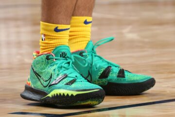 Зіркові гравці Нью-Орлеана підтримали Україну в матчі НБА: фото 49 - basket.com.ua