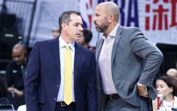 До тренерського штабу Кідда приєднався колишній наставник "Лейкерс" та "Фінікса" 25