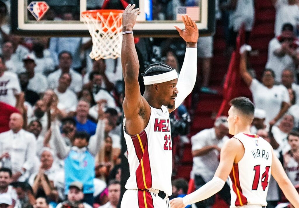 Плейоф НБА: результати матчів 11 травня 2 - basket.com.ua Плейоф НБА: результати матчів 11 травня 1 - basket.com.ua