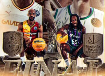 Під час фіналу Ліги чемпіонів на паркет вибіг кіт 41