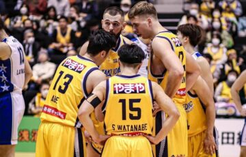 Українці за кордоном: Герун, Зотов, Крутоус, Мішула, Мироненко, Шевченко, Ковальов, Ліщина, 55