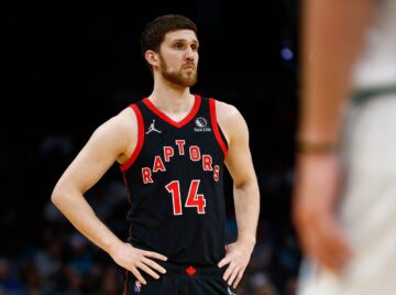 Святослав Михайлюк набрав перше очко в плейоф НБА 53 - basket.com.ua