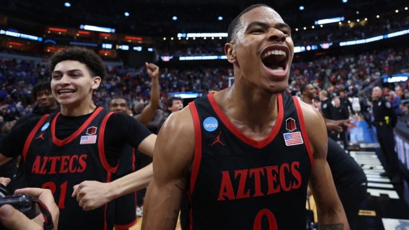 "Березневе шаленство-2023": в NCAA визначились учасники Elite 8 2 - basket.com.ua "Березневе шаленство-2023": в NCAA визначились учасники Elite 8 1 - basket.com.ua