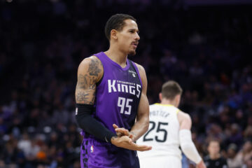 "Сакраменто" відрахував чемпіона НБА в складі "Голден Стейт" 27