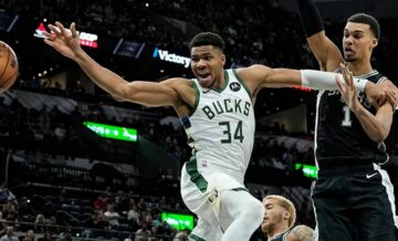 Янніс Адетокумбо став на захист Дока Ріверса і назвав головний недолік гравців "Бакс" 39 - basket.com.ua