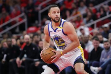 Стефен Каррі побив феноменальний рекорд Леброна Джеймса в плей-офф НБА 47