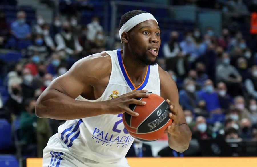 Французький баскетболіст "Реала" - MVP 30-го туру Євроліги 2 - basket.com.ua Французький баскетболіст "Реала" - MVP 30-го туру Євроліги 1 - basket.com.ua