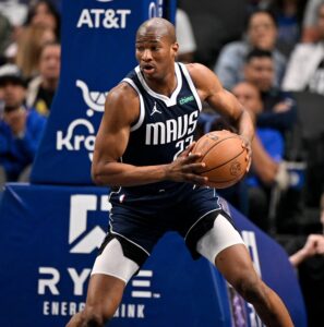 "Маямі" планує дати шанс бігмену, який веде переговори з клубом Євроліги 37