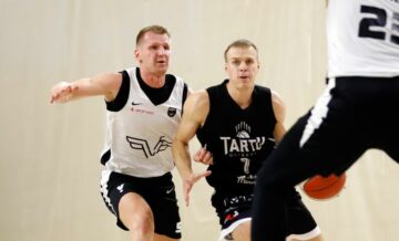 Українці за кордоном: Шундель, Кобзистий, Ягупова 41