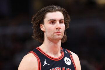 Джош Гідді підкорив унікальний рекорд Джордана і Піппена в драматичному матчі "Чикаго" 63