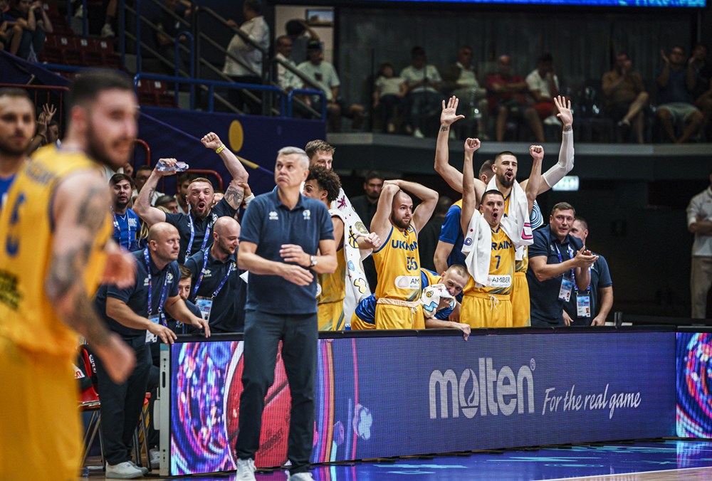 Айнарс Багатскіс пояснив тайм-аут за за 0.9 секунди до кінця матчу Італією 1 - basket.com.ua