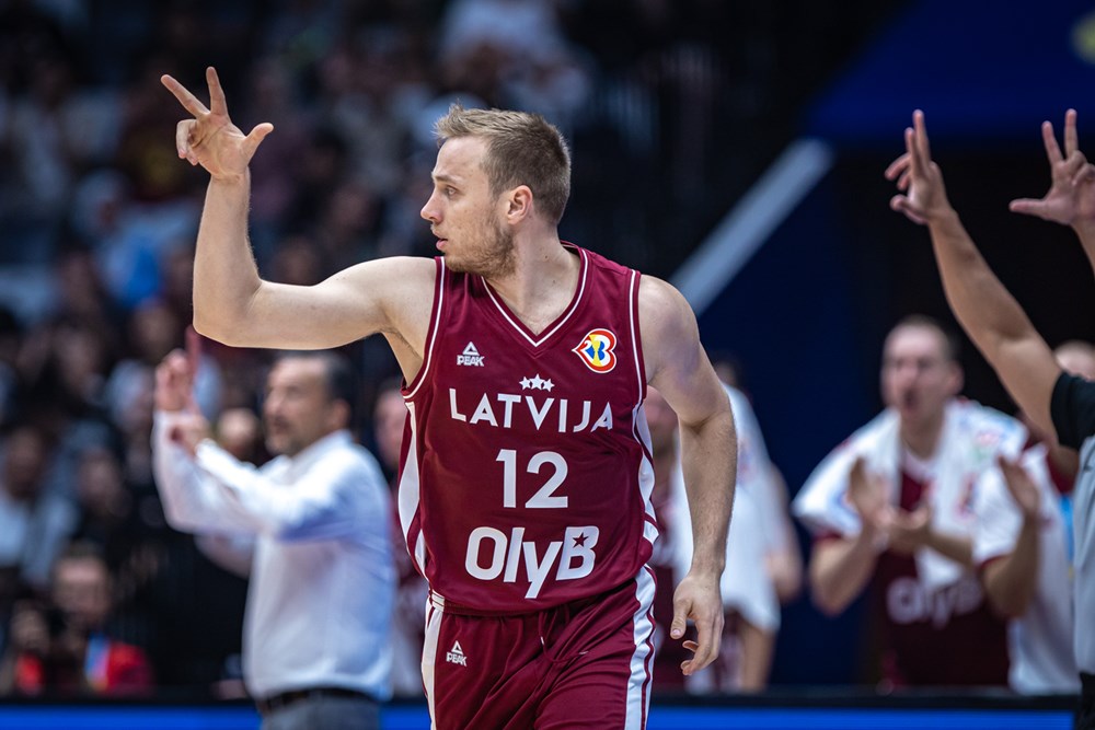 Латвія вийшла в плей-оф дебютного для себе чемпіонату світу 2 - basket.com.ua Латвія вийшла в плей-оф дебютного для себе чемпіонату світу 1 - basket.com.ua
