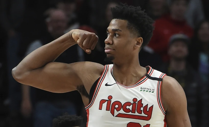 Топ-центровий НБА відновив кар'єру в 36 років. підписавши контракт в Китаї 3